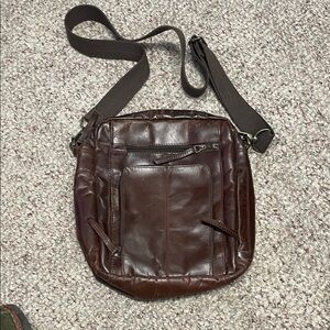 Vintage Brown Leather crossbody Bag